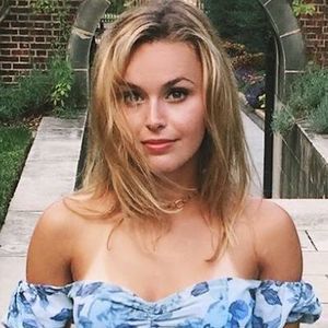 Meet your Posher, Sophie